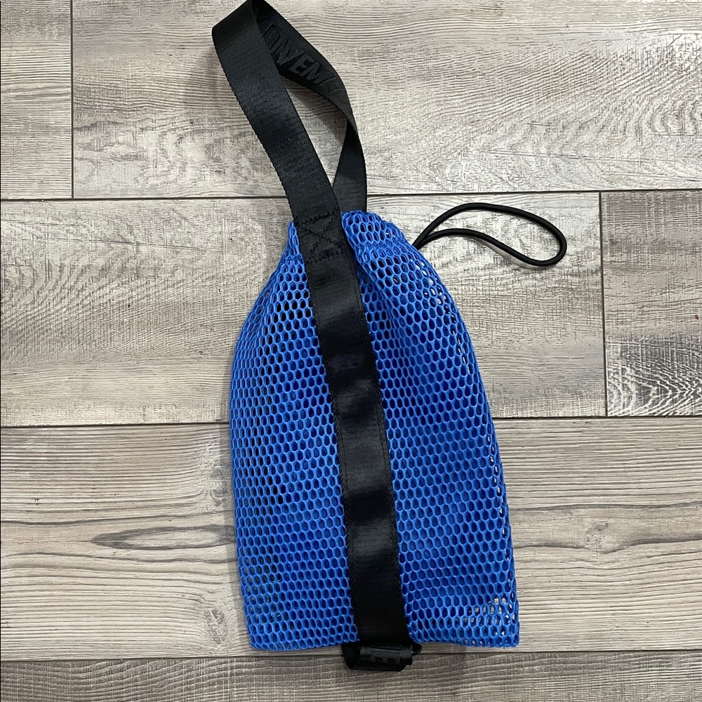 Free People Blue Mesh Sling Bag - Picture 3 of 7